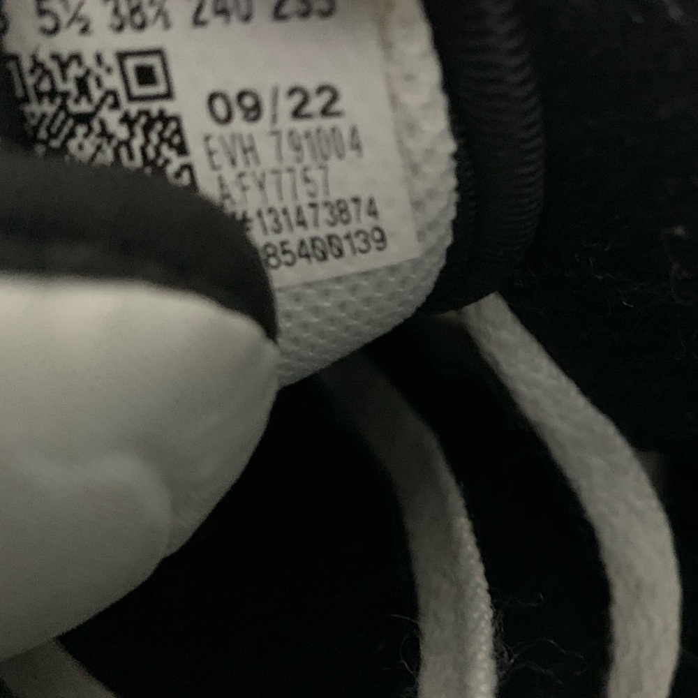 Adidas White and Black Velcro Sneakers - Picture 5 of 6